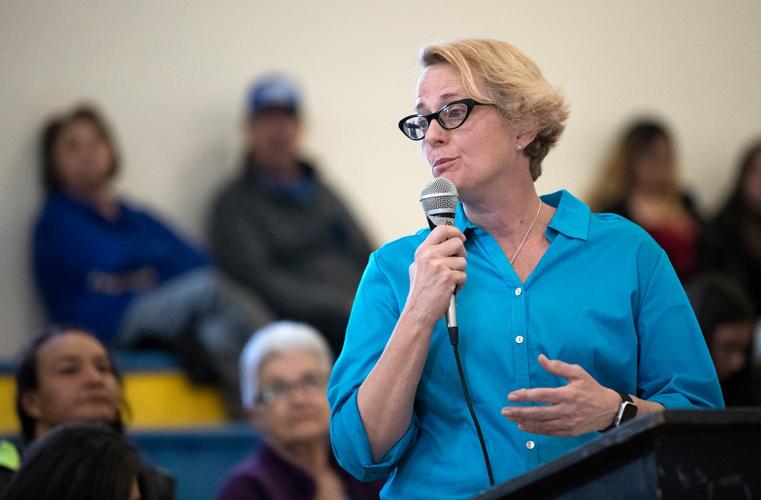 Peñasco school board reverses decision, votes to keep superintendent