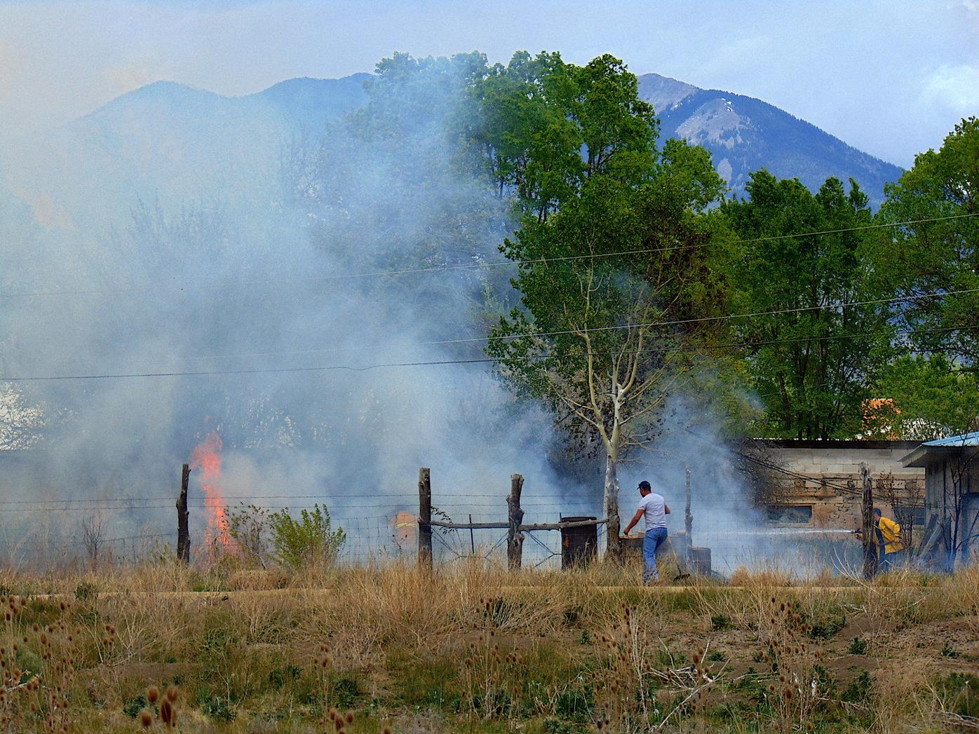 Brush fire reported near Martinez Hacienda in Taos Local News