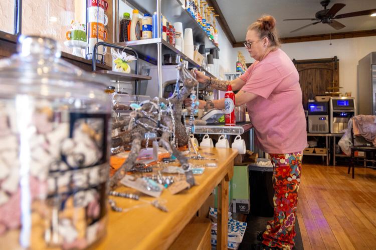 FrosTY Acres Bakery & Cafe opens in Red River | Business | taosnews.com