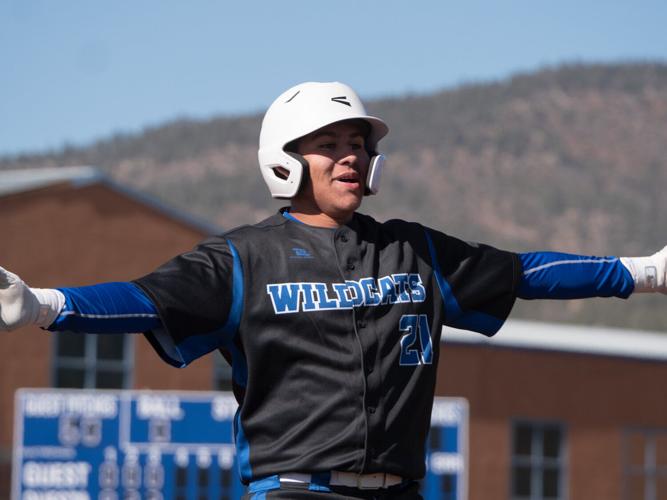 Noah Rael Questa clears Mesa Vista in district doubleheader | Baseball | taosnews.com