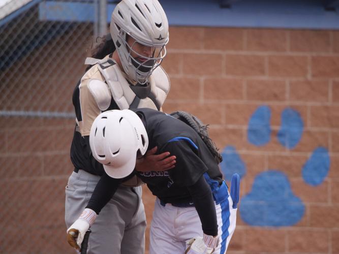 Noah Rael No hits, no problem | Sports | taosnews.com