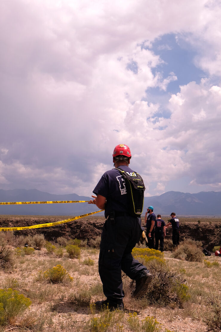 Man Dies After Falling From Cliff At Rio Grande Gorge News Taosnews Com