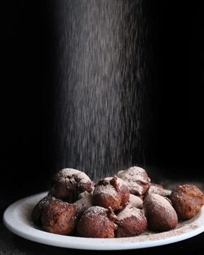 entree-cocoa-fritters-20221121