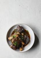 EatingWell: Serve healthy beef short ribs for a winning dinner