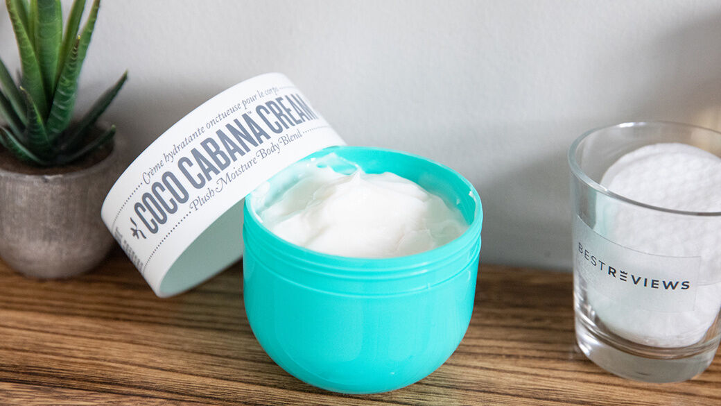 After testing, we think Coco Cabana Cream smells like coconut, warm vanilla and toasted praline.