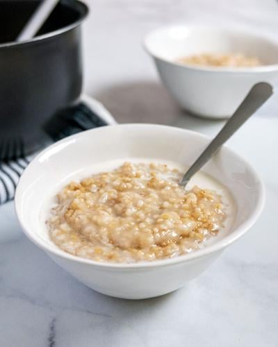 The Kitchn: The secret to better oatmeal is your rice cooker