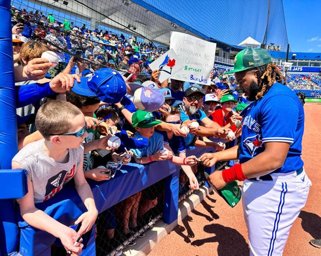 For MLB fans, spring training in Dunedin a good way to enjoy St