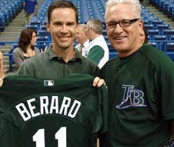 Joe Maddon gets warm reception in return to the Trop