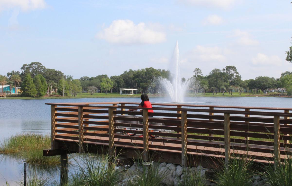 n-clw-CrestLake_8244.JPG