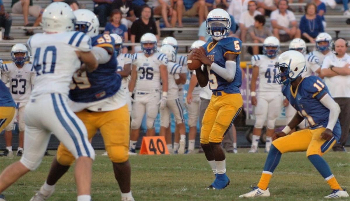 Largo High football ready to roll in 2019 Largo Leader