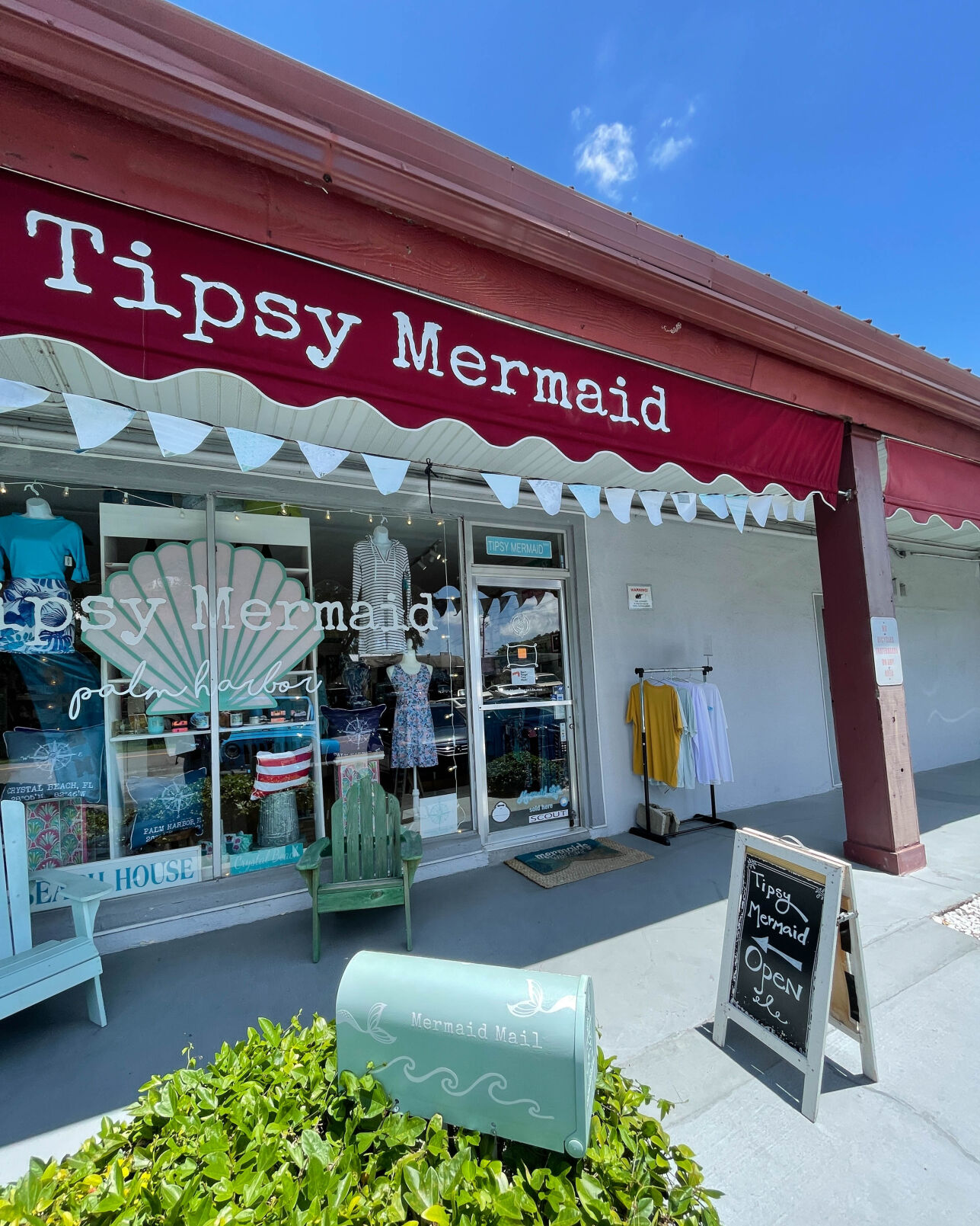 New owners of Tipsy Mermaid boutique thriving peddling whimsical