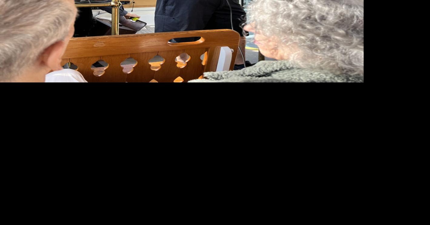 Former coach's trolley tour offers history lesson in St. Petersburg pro baseball