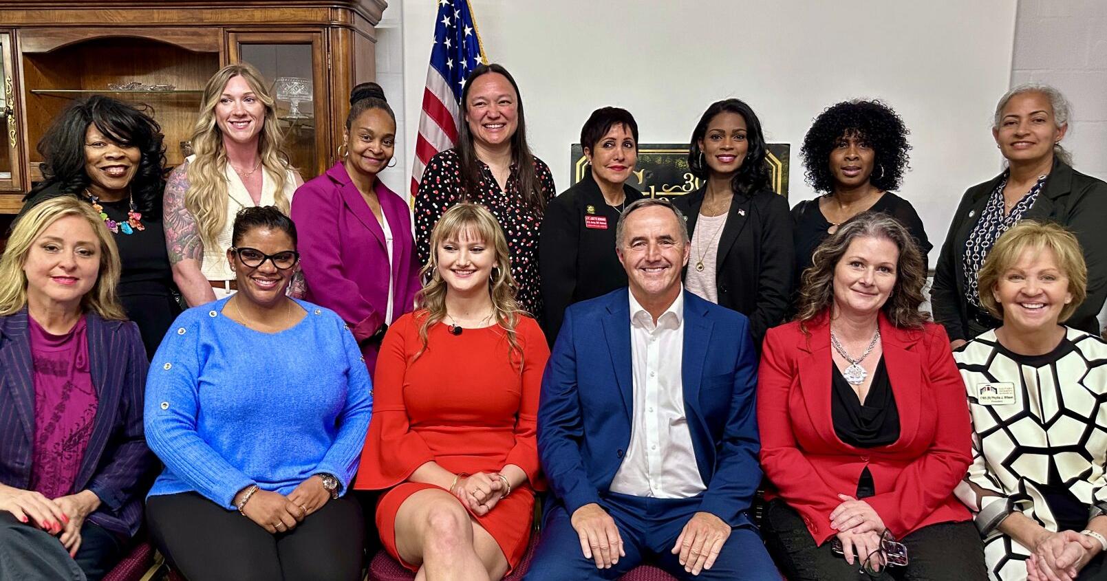 Clearwater forum shows women vets still fighting for respect - Vimarsana News