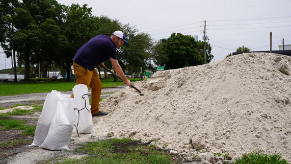 Where to find sandbags in Tampa Bay for Hurricane Ian