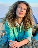 Sophie B. Hawkins to play Music4Life Center
