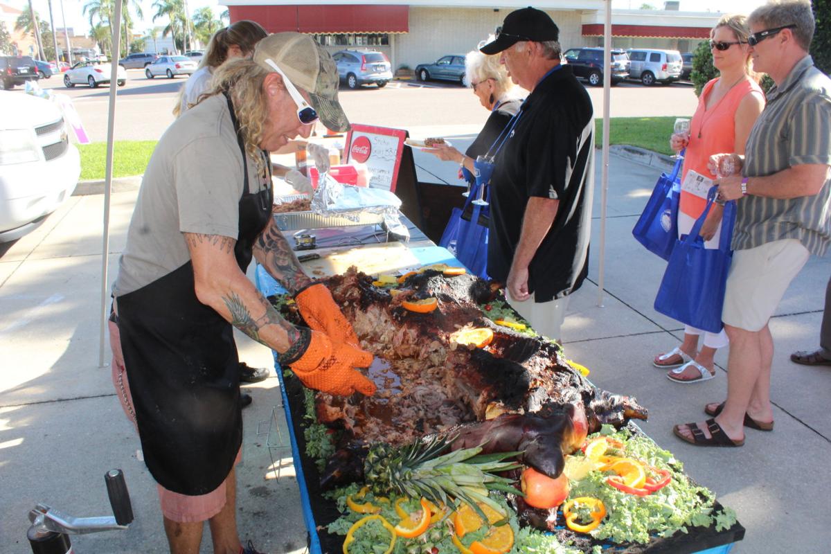 Sipping and shopping Bluffs Wine Walk draws a crowd Belleair