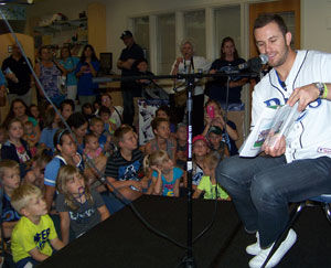 Rays' star Evan Longoria to read at Manatee Library on June 9
