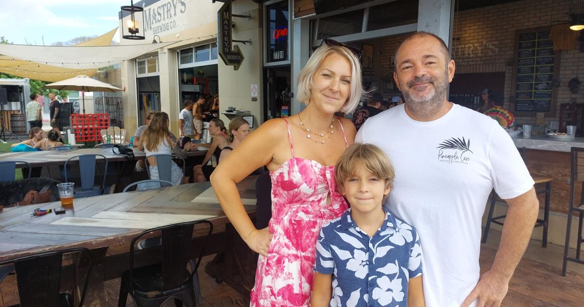 ‘Love Bomb the Locals’ aims to boost Tampa Bay area businesses