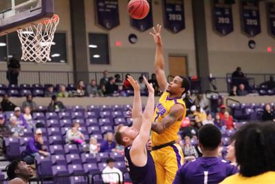 Twice As Nice Umhb Men Women Sweep Asc Doubleheader Versus