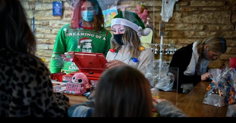Salado Tx Christmas Stroll 2022 Weekend Roundup: Area Events Holiday Activities At Bend Of The River, End  Of Salado Stroll | Entertainment | Tdtnews.com