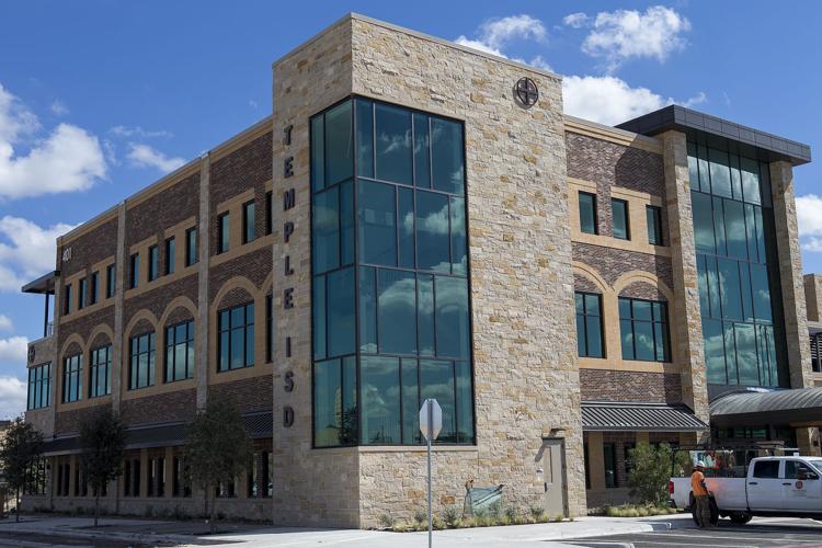 Sfisd Move-ins begin at Santa Fe Plaza buildings | News | tdtnews.com