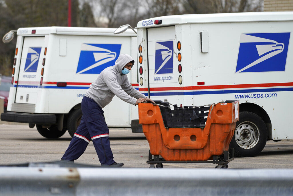 USPS provides shipping deadlines ahead of busy holiday season