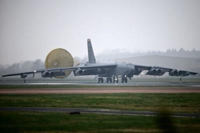 B-52 aircraft to conduct bomb training at Fort Hood
