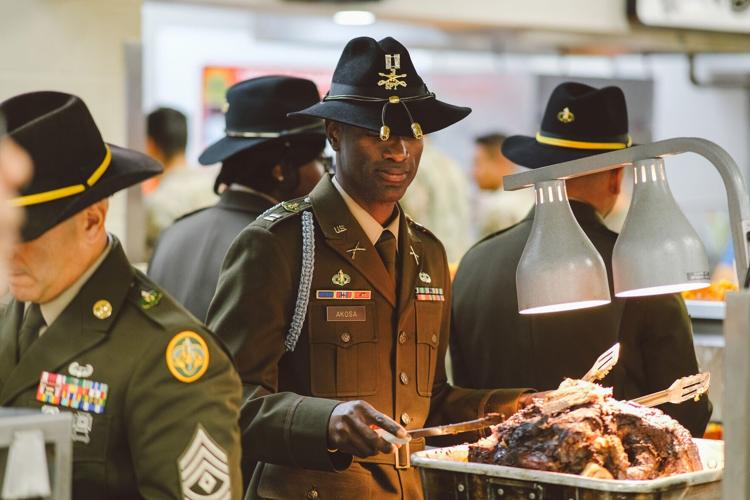 Fort Hood hosts Best Thanksgiving Warrior Restaurant Competition ...