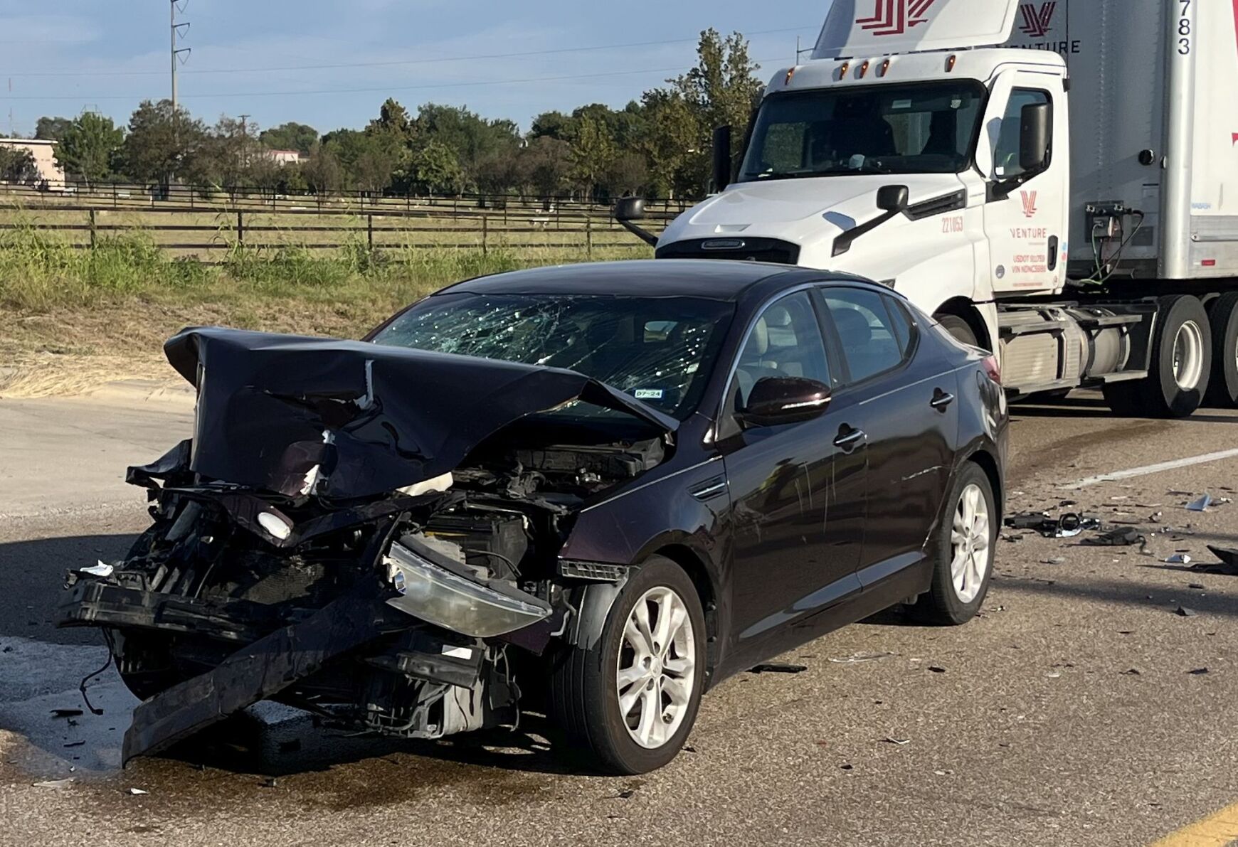 Update: One person injured in wreck on Interstate 35 frontage road in ...
