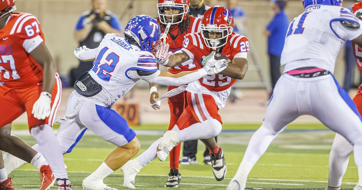 Panthers pop 'Cats: Duncanville eliminates Temple in bi-district round, 35-14