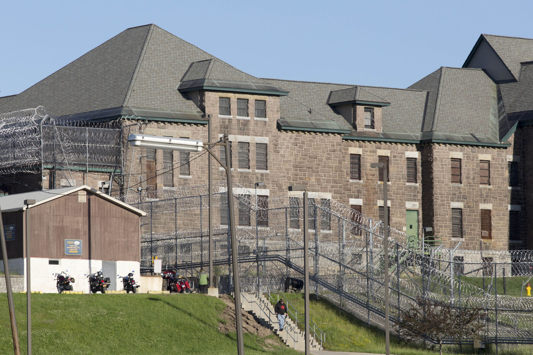 【THEAIRTOWN】 town jail pt New York to make phone calls free in its state prisons