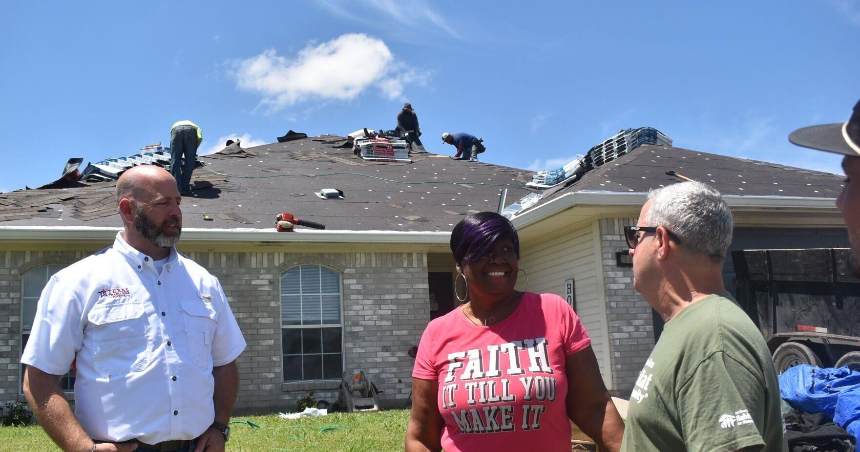 Killeen veteran receives new roof thanks to area organizations - Vimarsana News