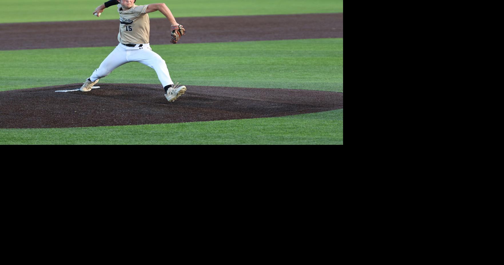 Rogers takes 1-0 series lead on Franklin in 3A regional final