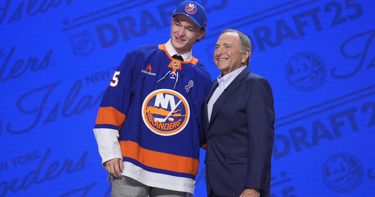 Islanders donating to open a child support center in honor of Matthew ...