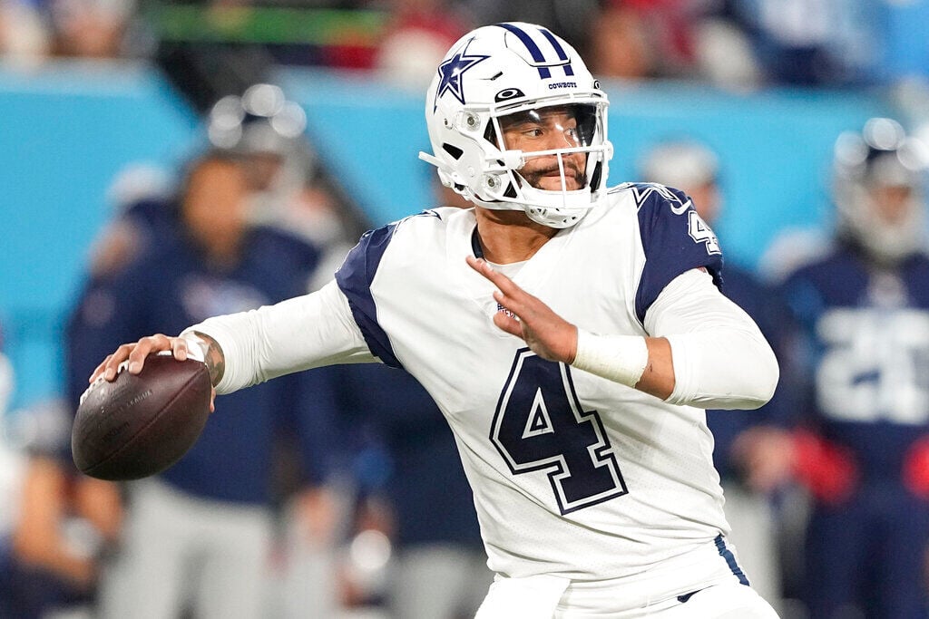 Prescott has 2 TD passes, Cowboys beat Titans 27-13