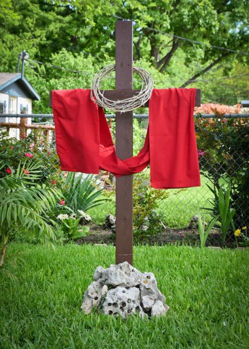 Easter Crosses Red Cloth News Tdtnews Com