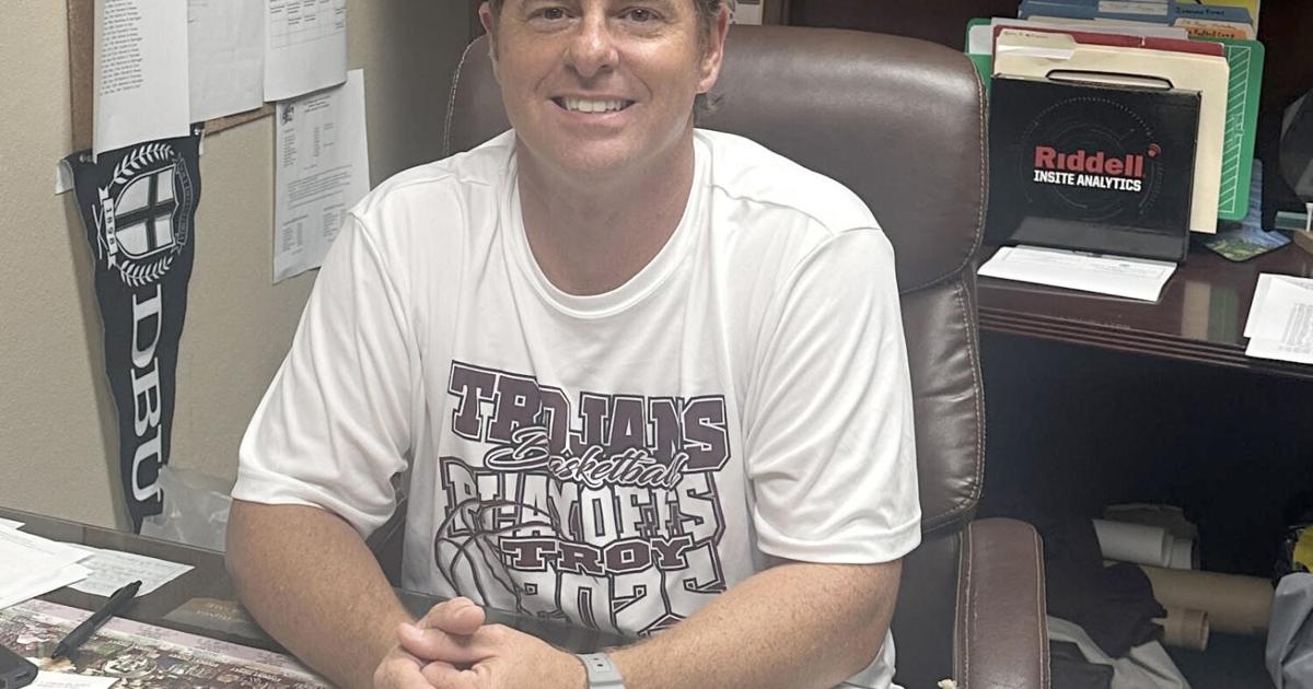 Smith happy to return home to lead Trojans