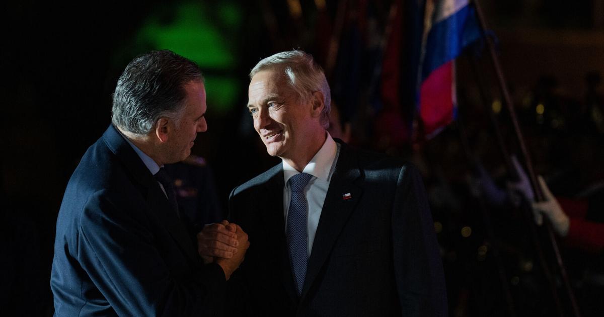 El Congreso de Chile encamina la reforma económica del presidente Kast a convertirse en ley