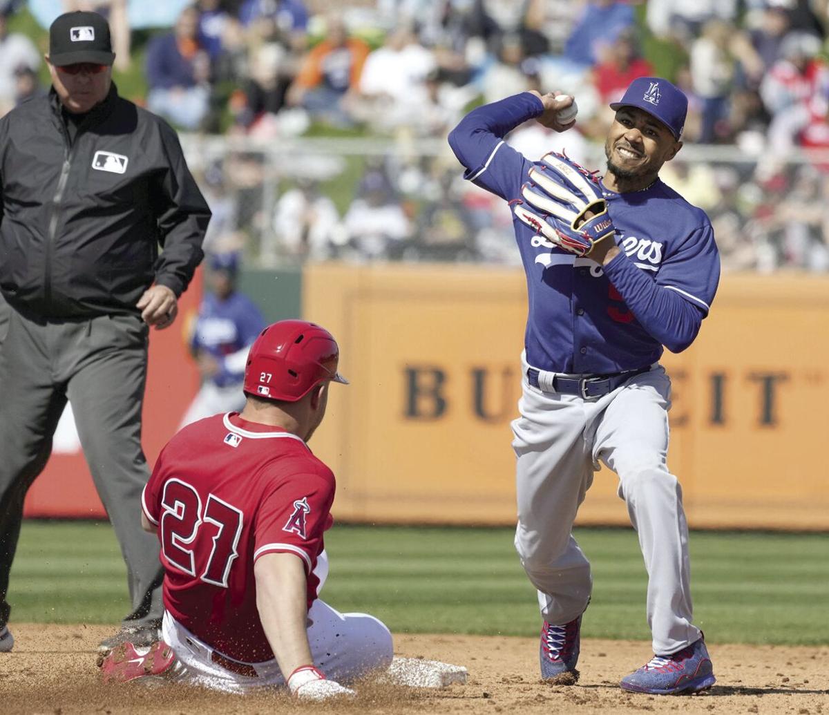 USA World Baseball Classic roster: Mike Trout, Mookie Betts