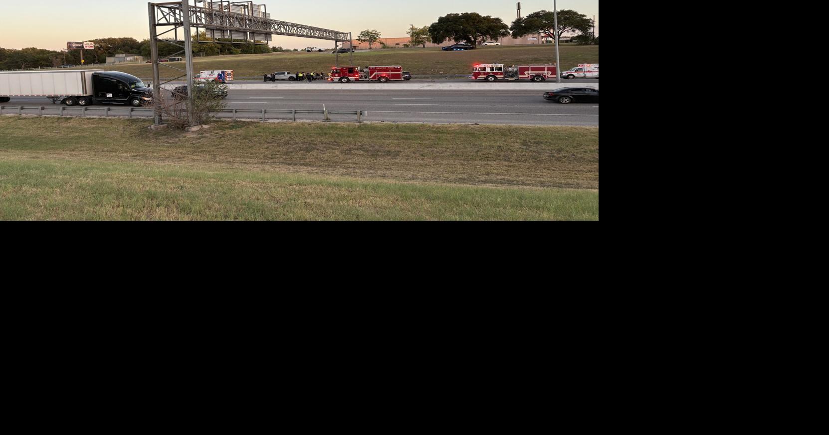 Northbound I-35 blocked in Belton
