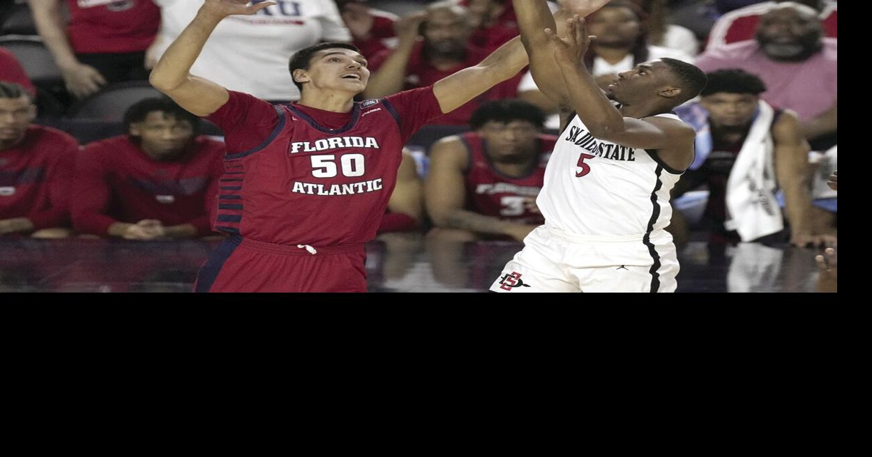 Aztecs still dancing San Diego St. rallies to edge FAU, advance to
