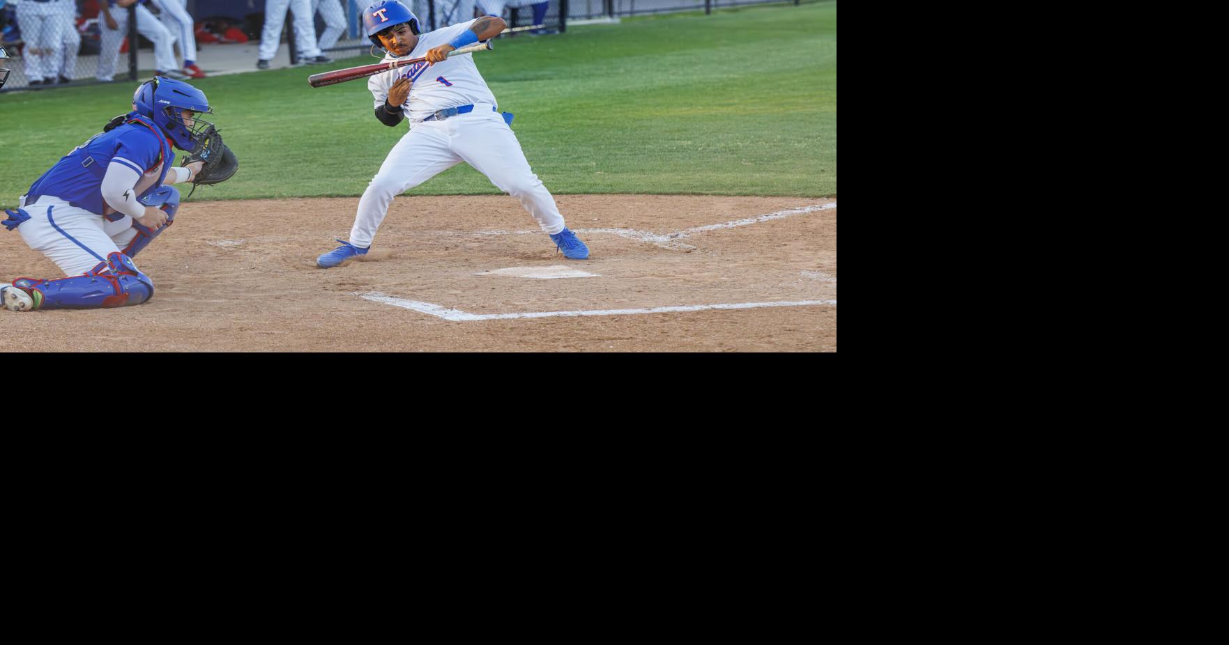 Two big innings push Midway to run-rule win over Temple in 12-6A contest