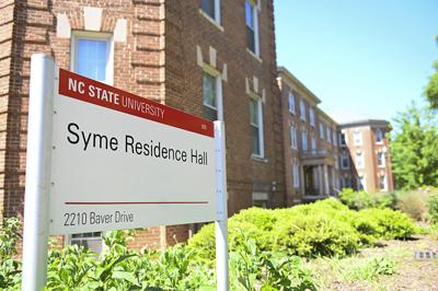 Dorms_SymeSign_JH