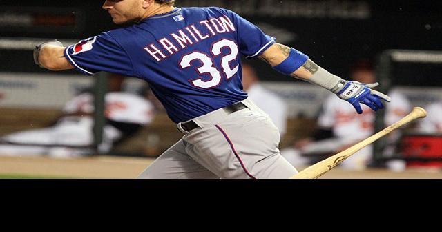 Josh Hamilton could play center field for Rangers after return from DL