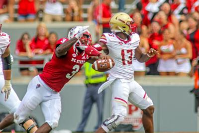 Nc State Quarterbacks Struggle Germaine Pratt Dominates In