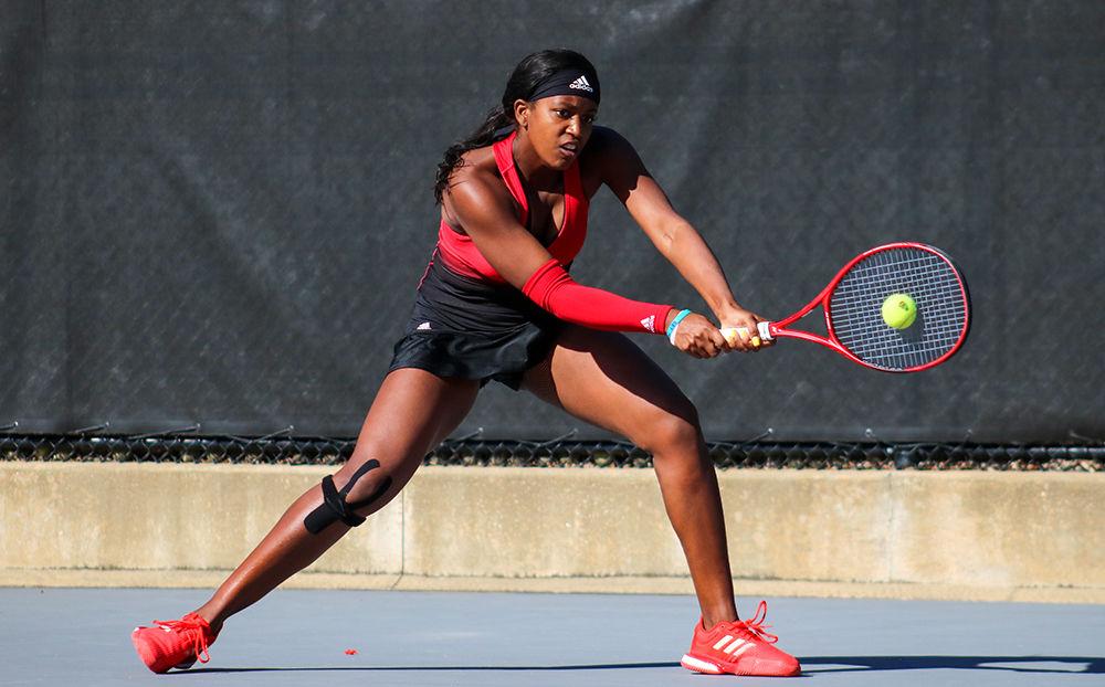 Womens Tennis Splits Pair Of Matches In Ita Kick Off Sports 0890