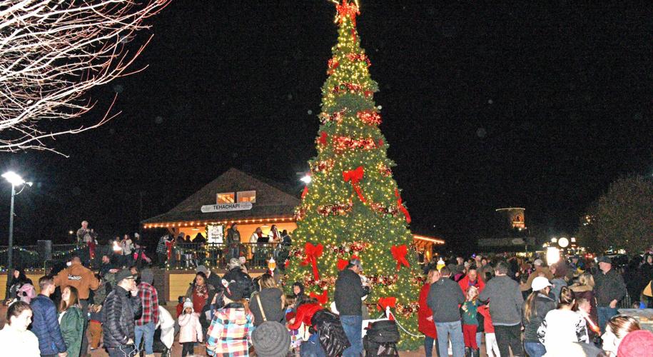 Southlake Christmas Tree Lighting 2022 Annual Christmas Parade Will Not March Forward This Year | News |  Tehachapinews.com
