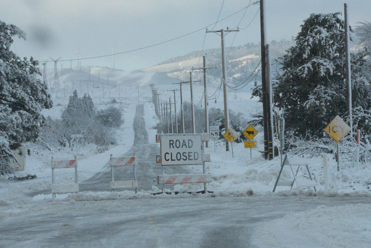 PHOTO GALLERY Snowstorm hits greater Tehachapi News