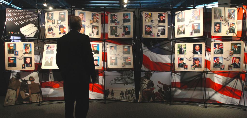 Memorial Photo Exhibit Of California S Fallen On Display Lifestyle Tehachapinews Com