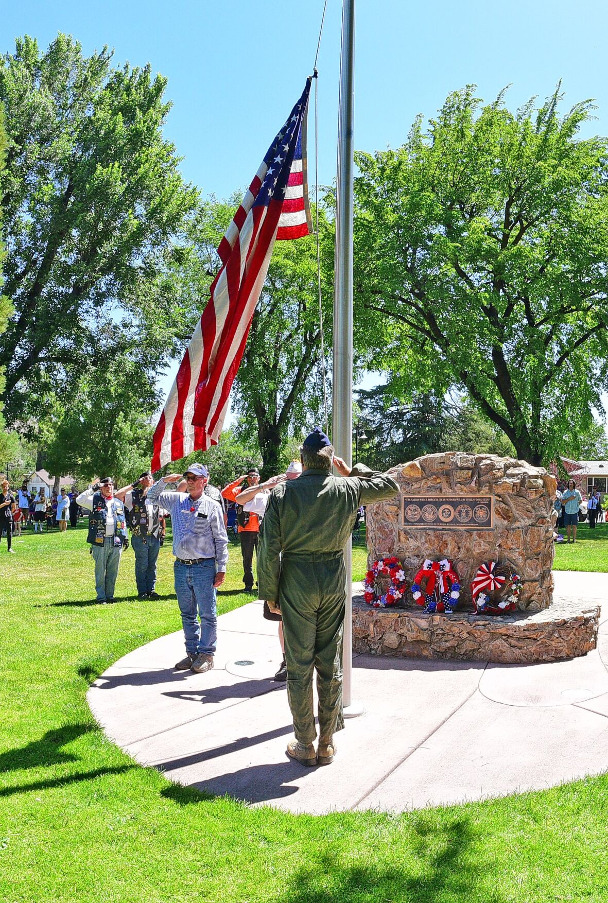 Photo Gallery Somber Reflections Memorial Day Honors Those Who Never Made It Out Of Uniform News Tehachapinews Com